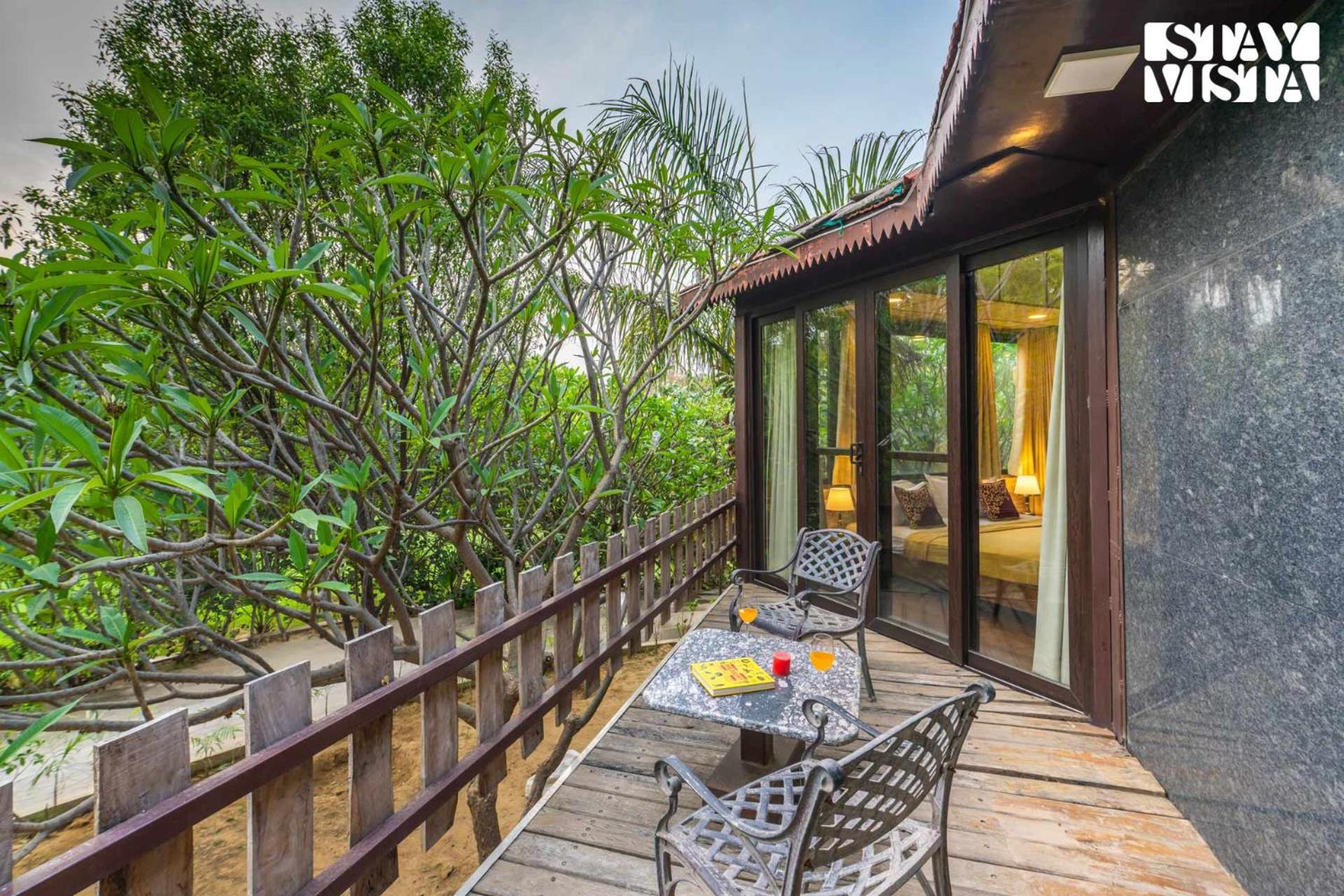Stayvista At Maple Farms With Pool, Bbq & Bonfire Sohna 外观 照片