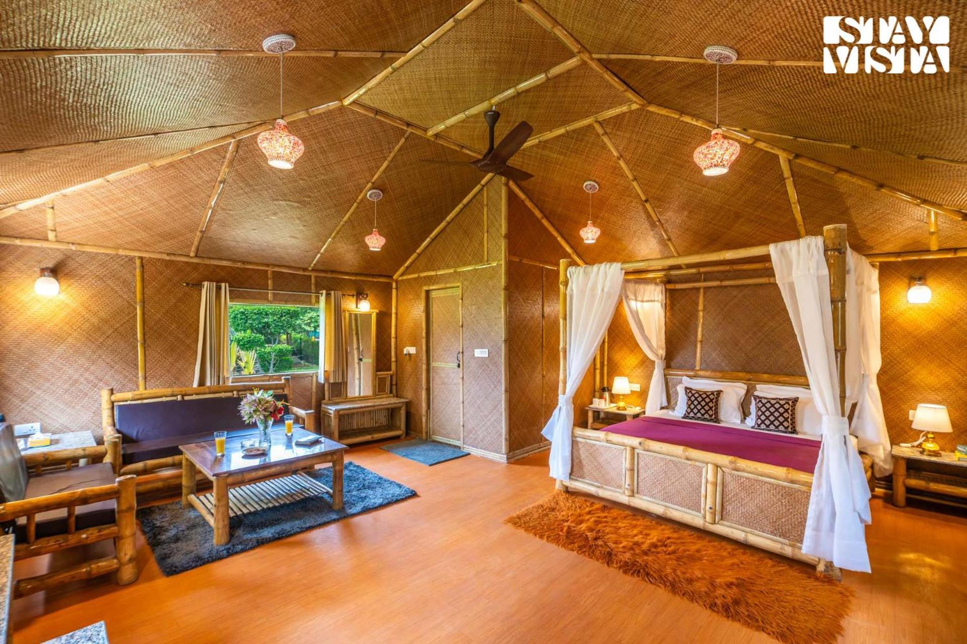 Stayvista At Maple Farms With Pool, Bbq & Bonfire Sohna 外观 照片