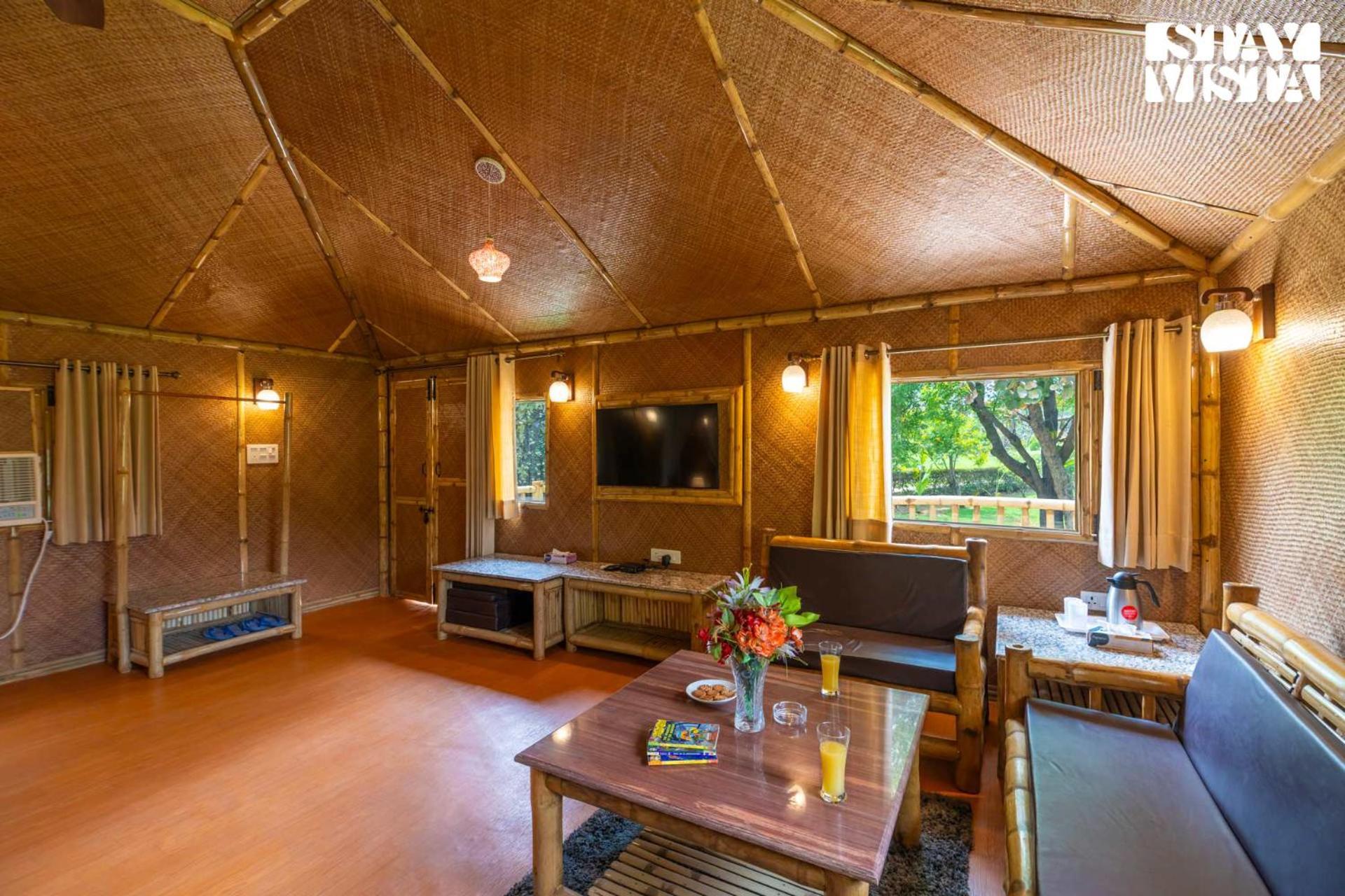 Stayvista At Maple Farms With Pool, Bbq & Bonfire Sohna 外观 照片