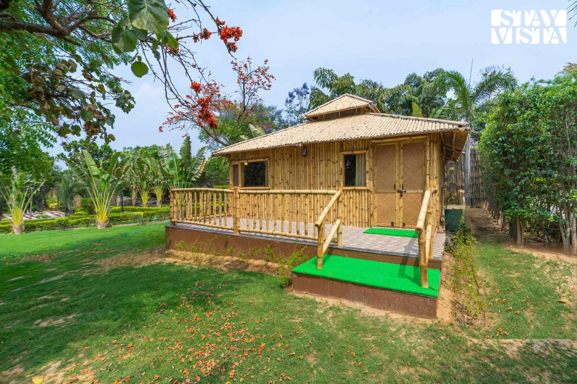 Stayvista At Maple Farms With Pool, Bbq & Bonfire Sohna 外观 照片